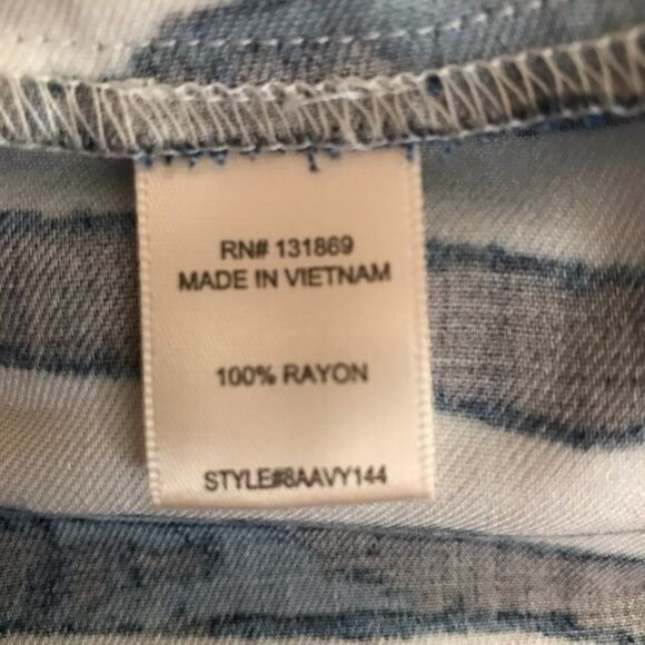 Inspired Hearts Women Large Blue Vertical Stripe Nautical Belted Dress Shorts - Picture 6 of 7